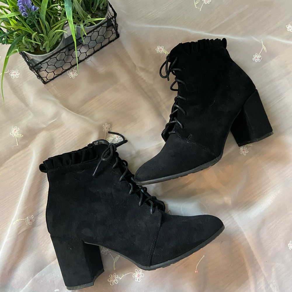 black tie up suede booties with ruffle detail 🌸